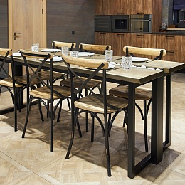 Dining tableShaller Nova